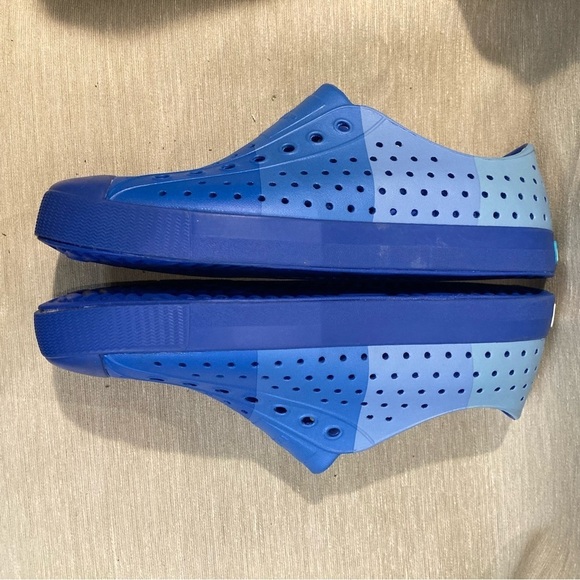 NATIVE Sz 9 Crayola  Jefferson Block Niblet Gradient Blue Slip On Fun Shoes NEW - Picture 5 of 11